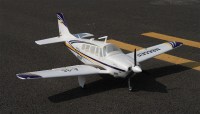 Radiografische Beechcraft Bonanza A36 1280mm brushless PNP 